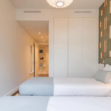 Apartamento Stunning With Balcony By Lovelystay *